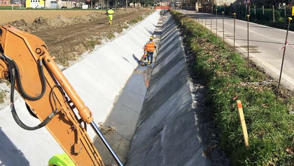 Rivestimento canali di consorzio Ferrara