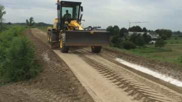 Realizzazione pista di servizio fiume Secchia